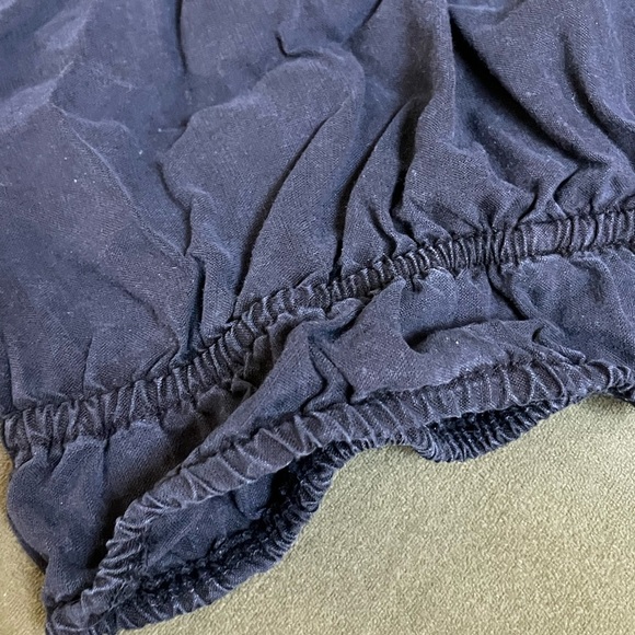 Bella Dahl Black Sleeveless Halter Cinched Waist Crop Top - Picture 5 of 7